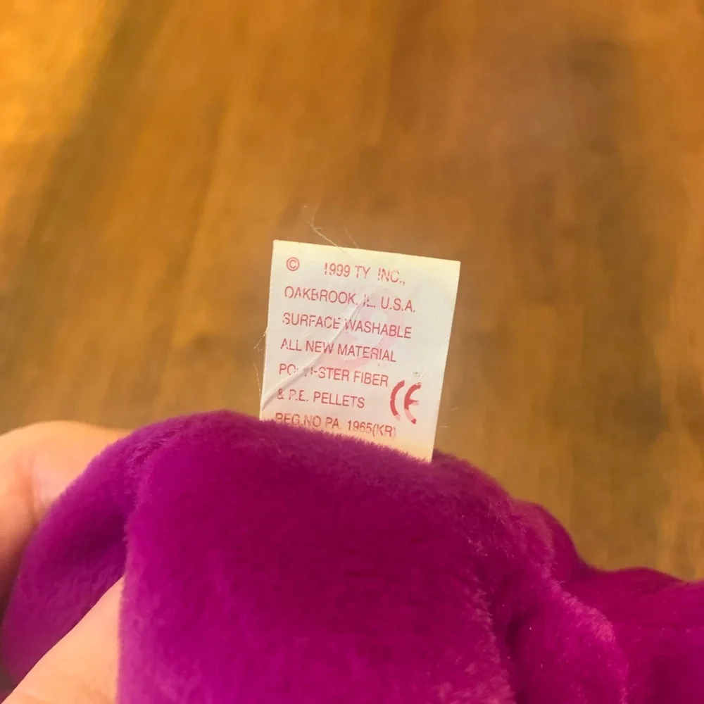 Ty Beanie Baby Millennium Bear 2000 Magenta Plush Bear Globe Embroidery